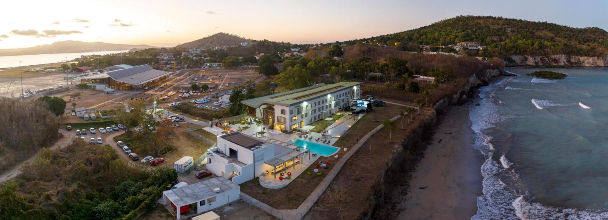 Ibis Styles Mayotte Aeroport Pamandzi Exterior foto